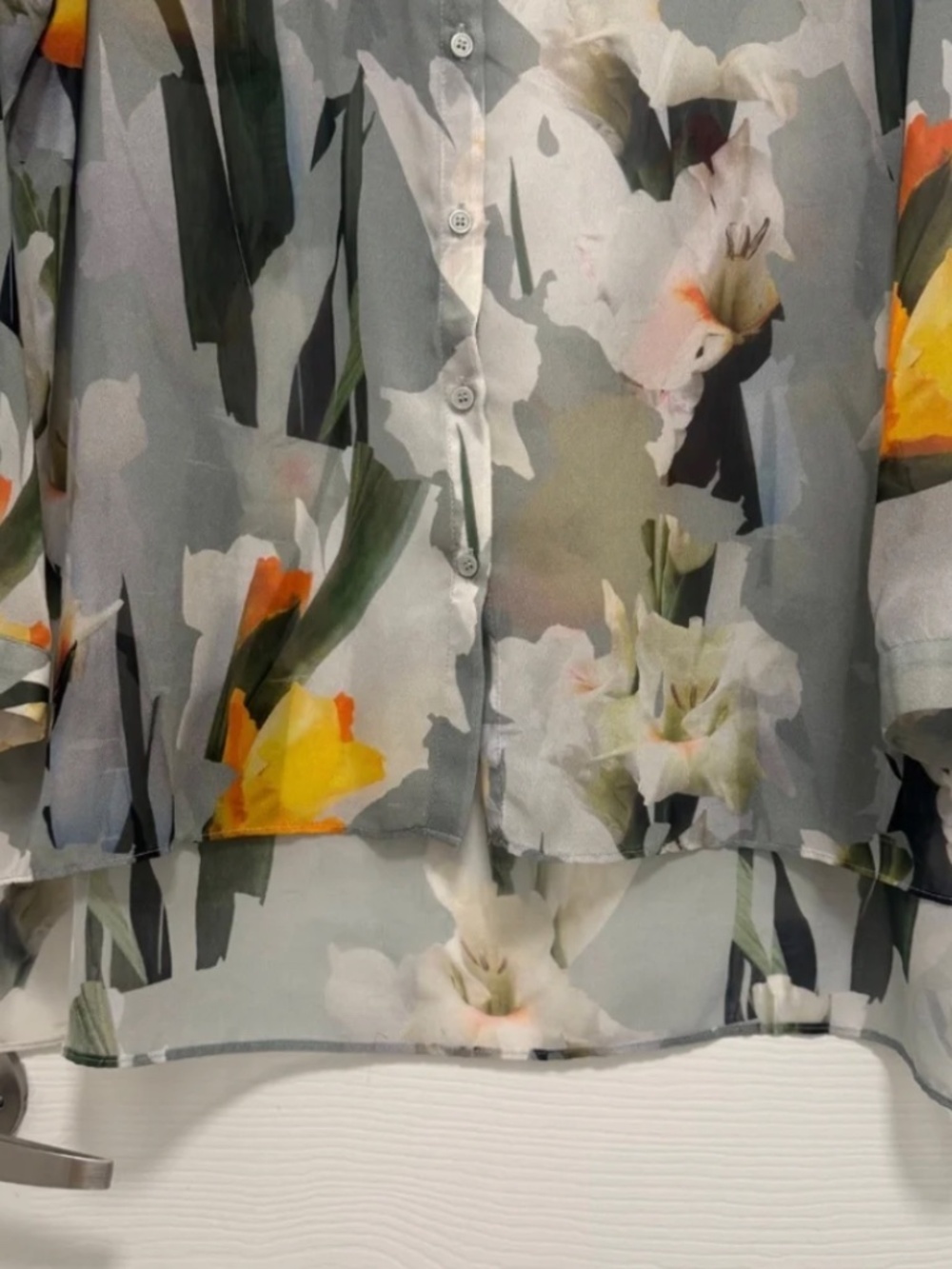 Topshop  Sheer Floral Blouse Great for summer * accepting offers - Picture 4 of 5